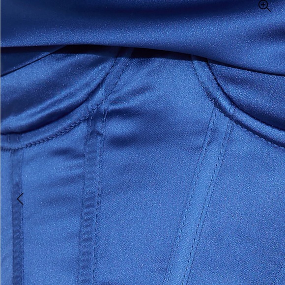 NWT Hello Molly BOLD STEPS CROP ROYAL BLUE - Picture 5 of 8